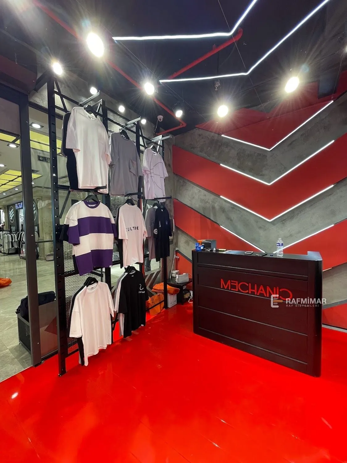 Merter toptancı showroom rafları