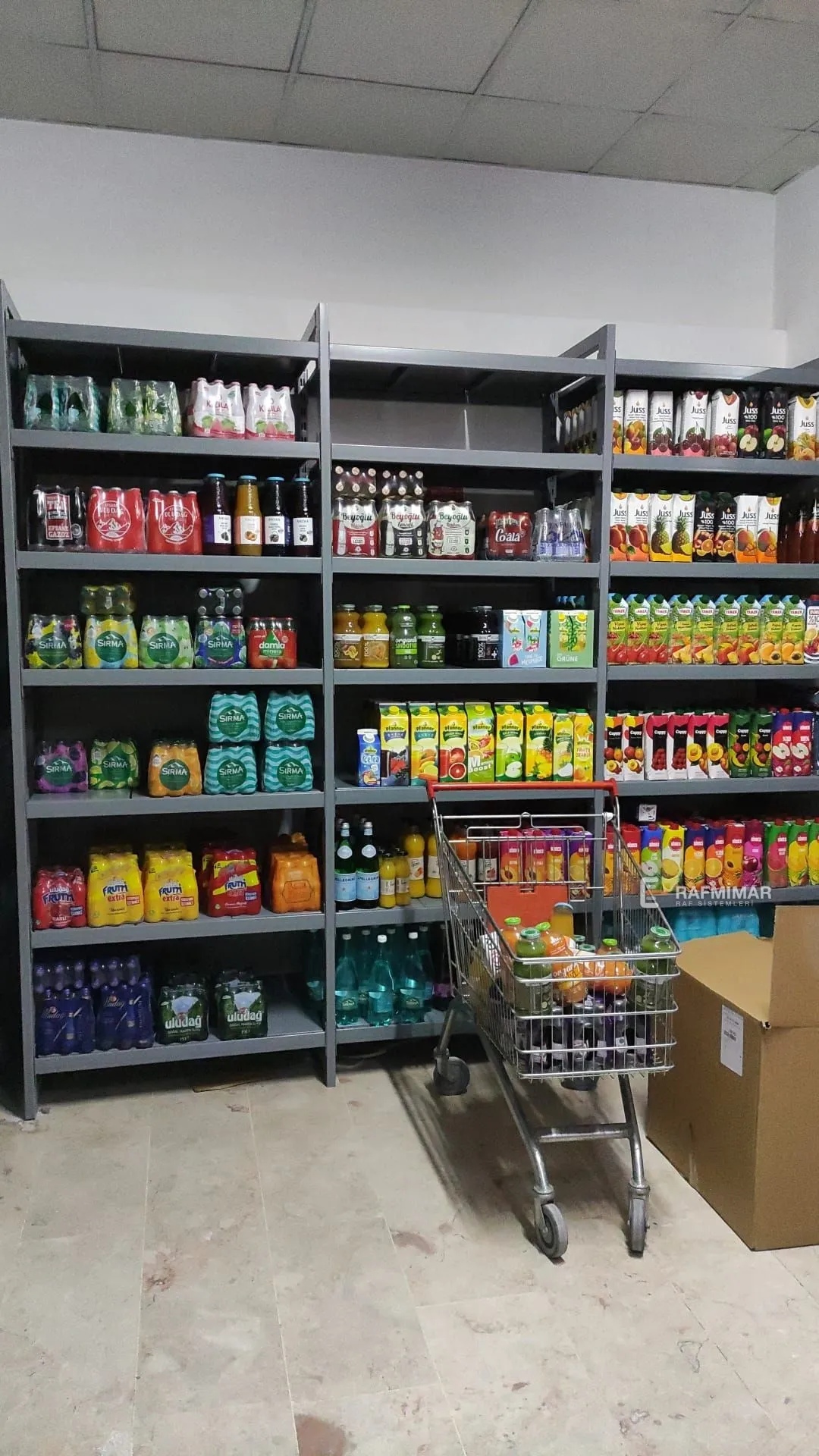Orta yük depo rafı